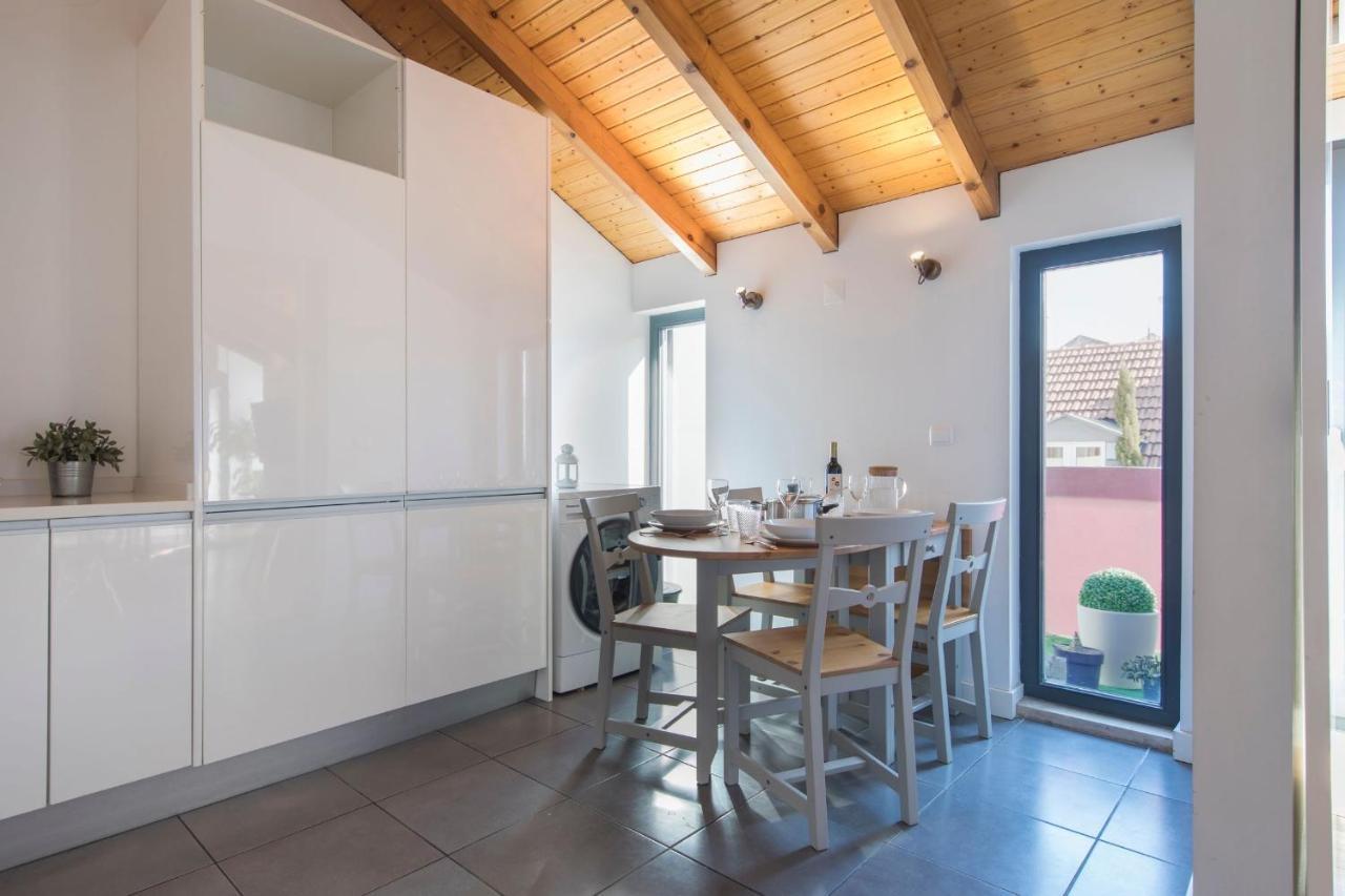 Bairro Alto Stunning Flat With Balcony By Lovelystay Lisboa Exterior foto