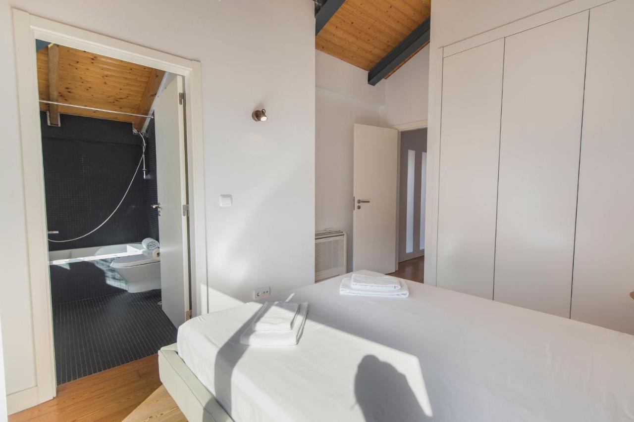 Bairro Alto Stunning Flat With Balcony By Lovelystay Lisboa Exterior foto