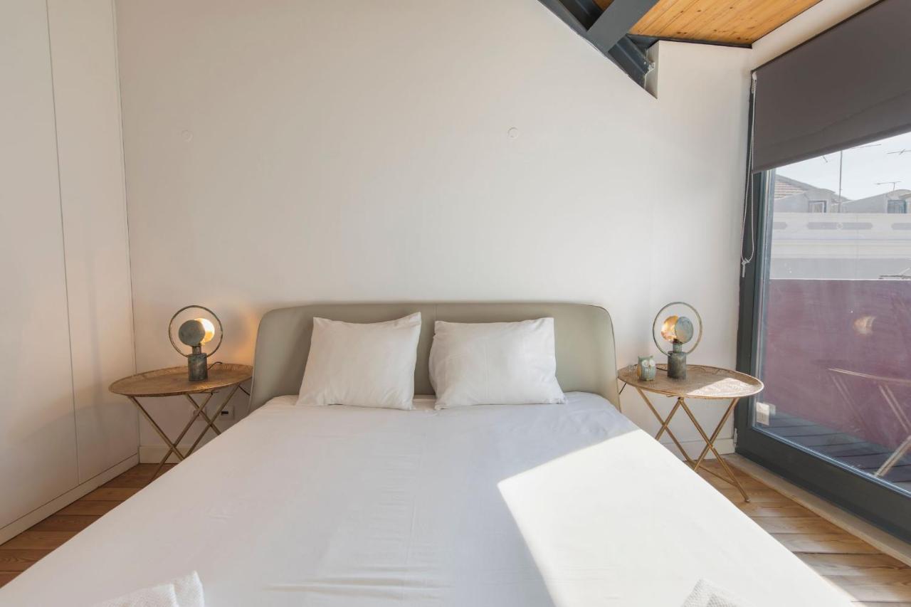 Bairro Alto Stunning Flat With Balcony By Lovelystay Lisboa Exterior foto