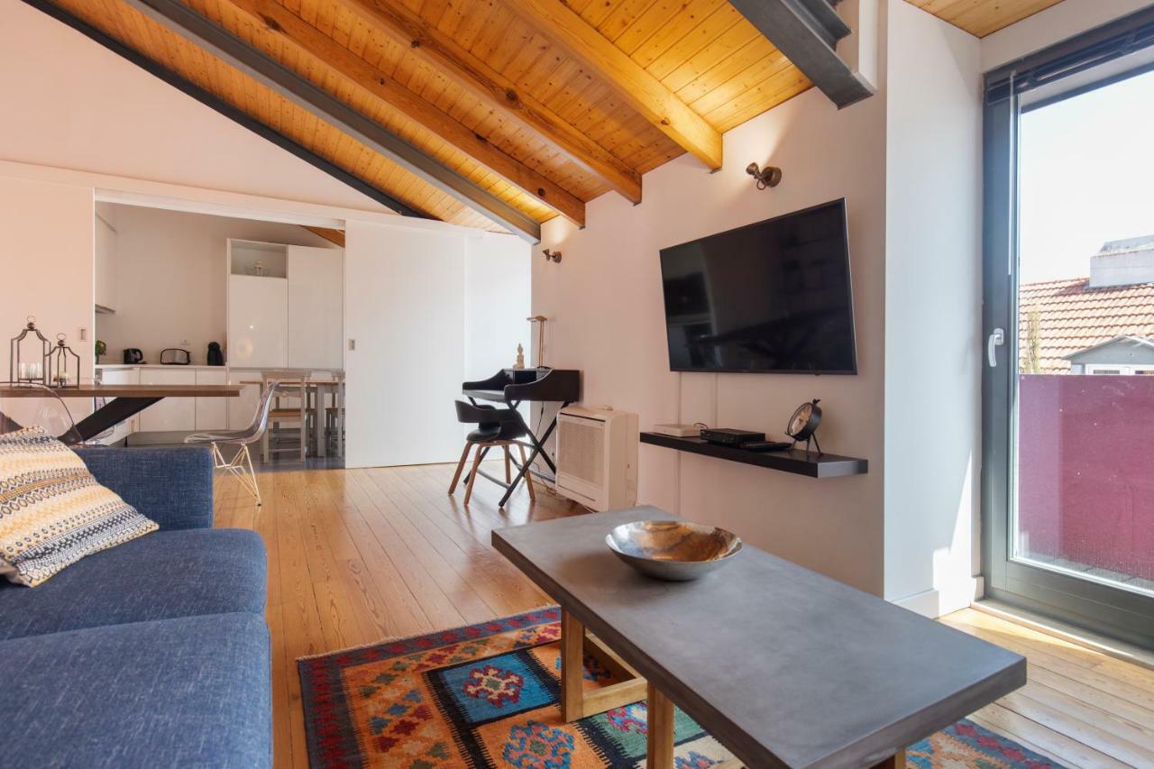 Bairro Alto Stunning Flat With Balcony By Lovelystay Lisboa Exterior foto